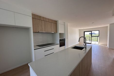 Photo of property in 9 Rakau Road, Hobsonville, Auckland, 0618