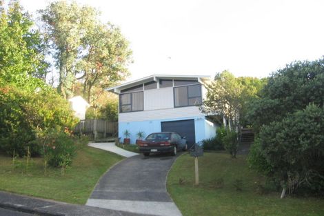 Photo of property in 21 Orton Street, Glenfield, Auckland, 0627