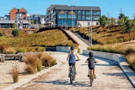 Photo of property in 10/18 Karengo Street, Long Bay, Auckland, 0630