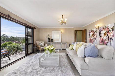 Photo of property in 114 Bramley Drive, Farm Cove, Auckland, 2012