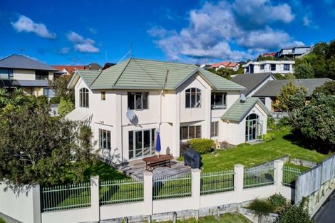 Photo of property in 23 Lanyon Place, Whitby, Porirua, 5024