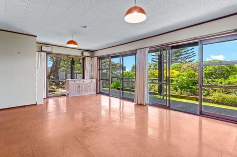 Photo of property in 1/41 Hauraki Road, Hauraki, Auckland, 0622