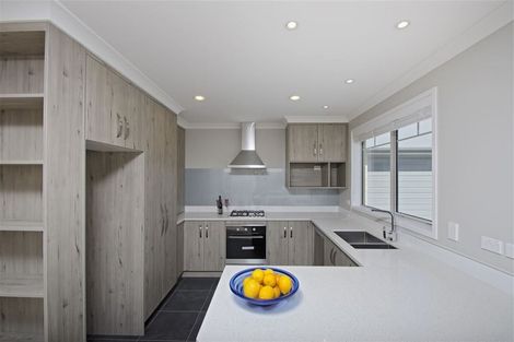 Photo of property in 608b Papamoa Beach Road, Papamoa Beach, Papamoa, 3118