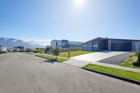 Photo of property in 11 Miromiro Drive, Kaikoura, 7300