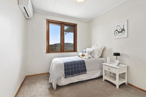 Photo of property in 33 Bedford Street, Northland, Wellington, 6012