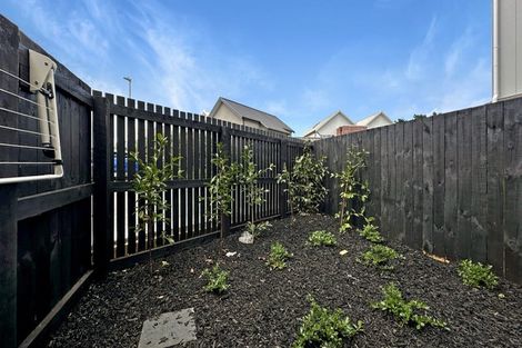 Photo of property in 5 Tima Lane, Mangere Bridge, Auckland, 2022