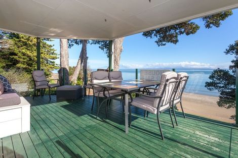 Photo of property in 264 Thames Coast Sh25 Road, Thornton Bay, Thames, 3575