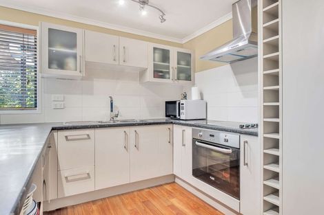 Photo of property in 45b Springs Road, Parakai, 0830