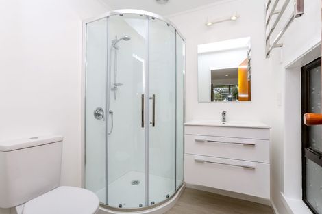 Photo of property in 7 Junction Street, Welbourn, New Plymouth, 4310