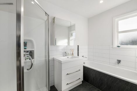 Photo of property in 93 Normandale Road, Normandale, Lower Hutt, 5010