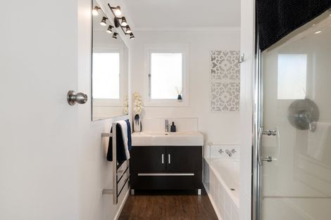 Photo of property in 32 Esk Street, Parkvale, Tauranga, 3112