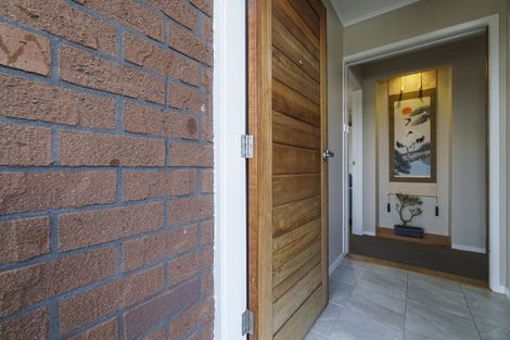 Photo of property in 28 Newham Place, Henderson, Auckland, 0612