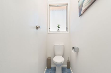 Photo of property in 6a Coates Street, Tawa, Wellington, 5028