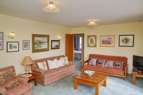 Photo of property in 10 Seadown Crescent, Amberley, 7410