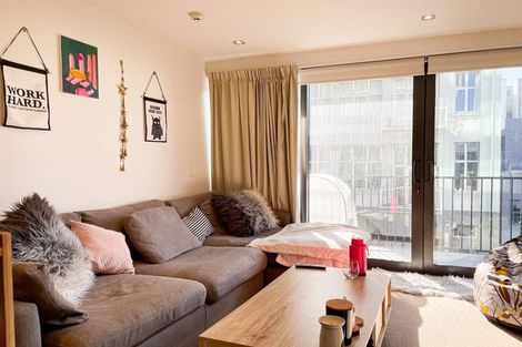 Photo of property in Forte Apartments, 32/13 College Street, Te Aro, Wellington, 6011