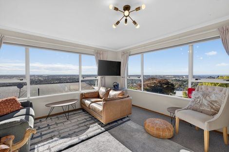 Photo of property in 2/31a Huntsbury Avenue, Huntsbury, Christchurch, 8022