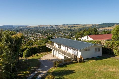 Photo of property in 25 Russell Crescent, Western Heights, Rotorua, 3015
