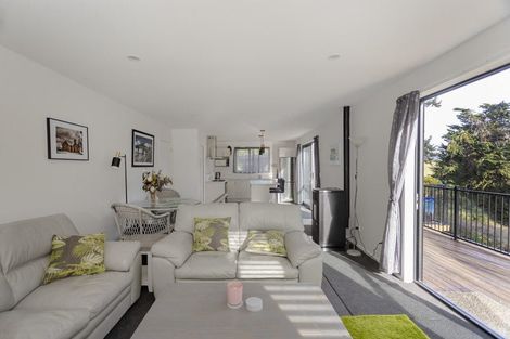 Photo of property in 10 Bute Street, Moeraki, 9482