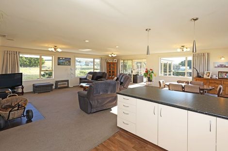 Photo of property in 70 Airedale Road, Weston, Oamaru, 9492