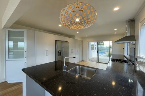 Photo of property in 227 Clifton Road, Te Awanga, 4102