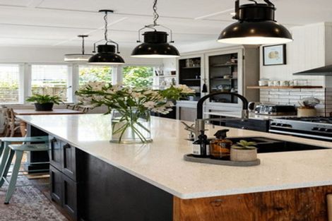 Photo of property in 54 Princes Street, Cambridge, 3434