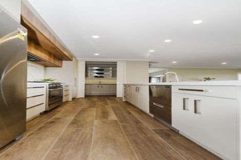 Photo of property in 80 Ewen Place, Karaka, Papakura, 2580