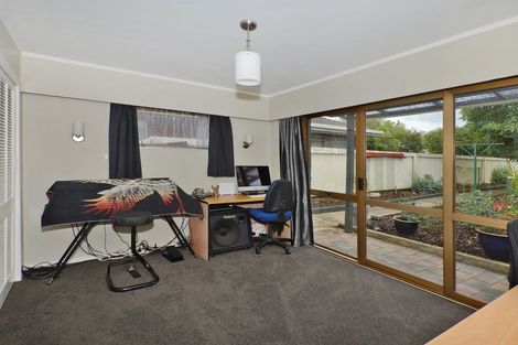 Photo of property in 10 Kotare Crescent, Maunu, Whangarei, 0110