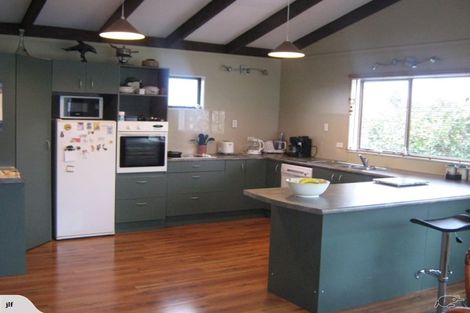 Photo of property in 35b Barrett Road, Whalers Gate, New Plymouth, 4310