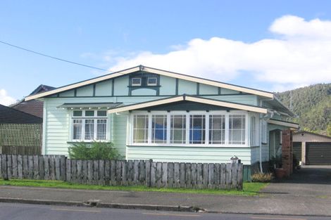 Photo of property in 32 Kamo Road, Regent, Whangarei, 0112