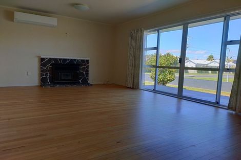 Photo of property in 35 Valley Road, Mount Maunganui, 3116
