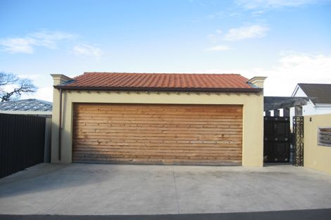 Photo of property in 30 Cameron Road, Bluff Hill, Napier, 4110