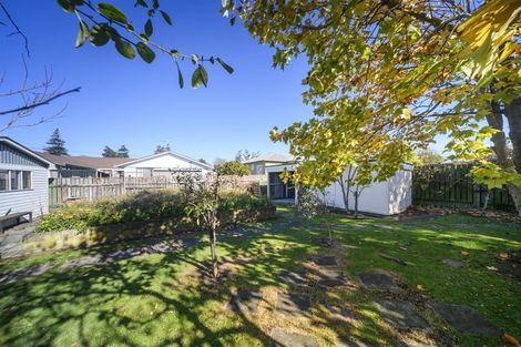 Photo of property in 16 Maunder Street, Marton, 4710