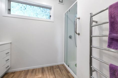 Photo of property in 7 Kenef Road, Paremata, Porirua, 5024