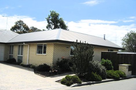 Photo of property in 22 Wendy Place, Heathcote Valley, Christchurch, 8022