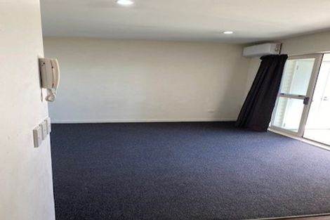 Photo of property in 29/30 Mathesons Road, Phillipstown, Christchurch, 8011