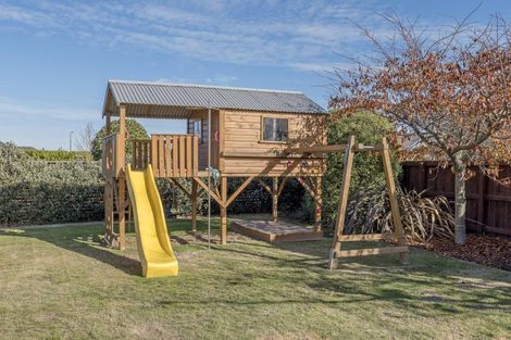 Photo of property in 60 Jacks Drive, West Melton, 7618