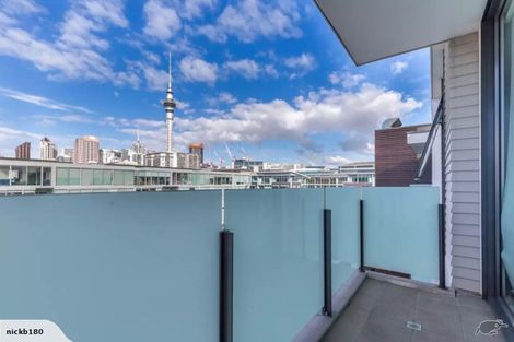 Photo of property in Halsey Apartments At Lighter Quay, 515/77 Halsey Street, Auckland Central, Auckland, 1010