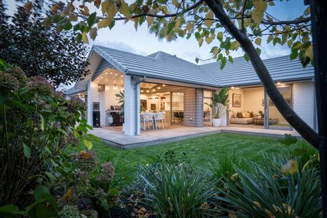 Photo of property in 27c Isobel Hodgson Drive, Cambridge, 3434