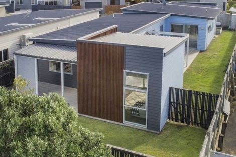 Photo of property in 11 Coprosma Close, Papamoa Beach, Papamoa, 3118