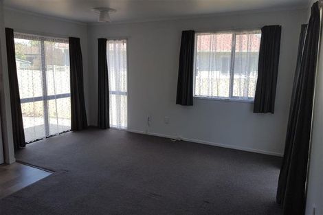 Photo of property in 20 Purcell Place, Melville, Hamilton, 3206
