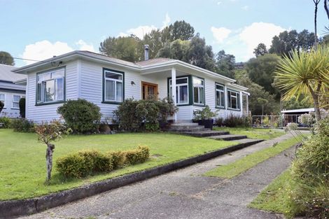 Photo of property in 50 Kiwi Road, Taihape, 4720