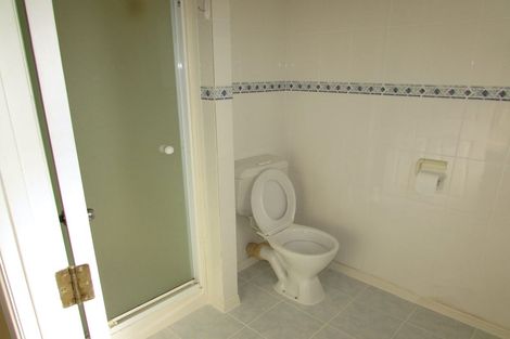 Photo of property in 1/36 Whiting Grove, West Harbour, Auckland, 0618