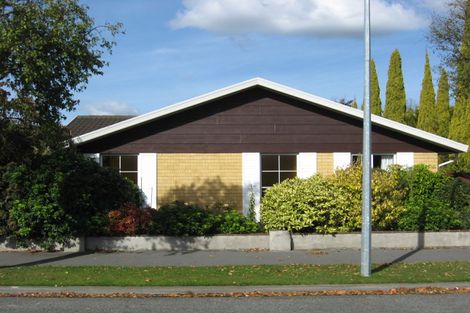 Photo of property in 31 Solway Avenue, Ilam, Christchurch, 8041