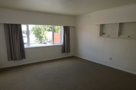 Photo of property in 8 Clonbern Place, Upper Riccarton, Christchurch, 8041