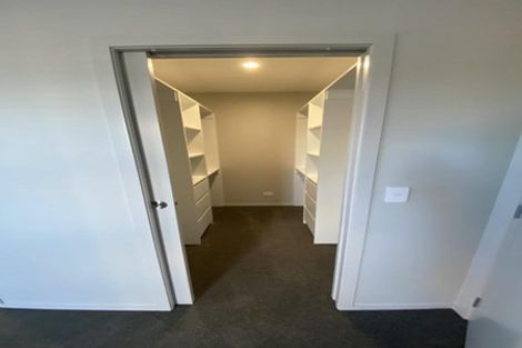 Photo of property in 239 Huatoki Street, Upper Vogeltown, New Plymouth, 4310