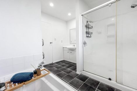 Photo of property in 58 Denise Crescent, Hornby, Christchurch, 8042