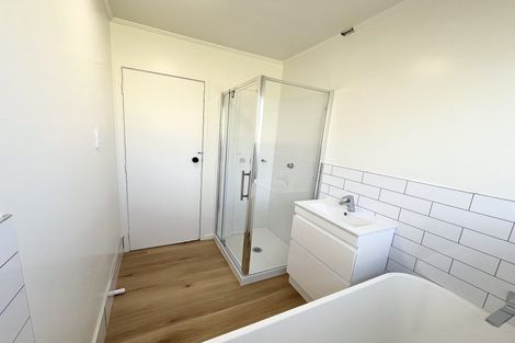 Photo of property in 87 Keegan Drive, Massey, Auckland, 0614