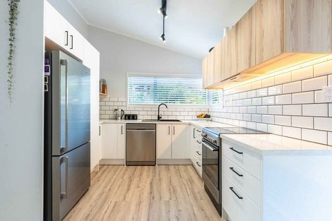 Photo of property in 68 Windsor Road, Bellevue, Tauranga, 3110