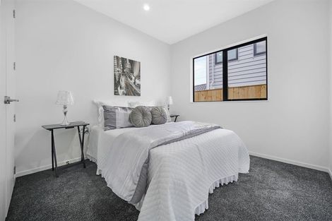 Photo of property in 61 Drumbuoy Drive, Flat Bush, Auckland, 2019