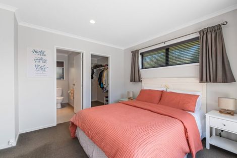 Photo of property in 39 Hamon Place, Pukehangi, Rotorua, 3015